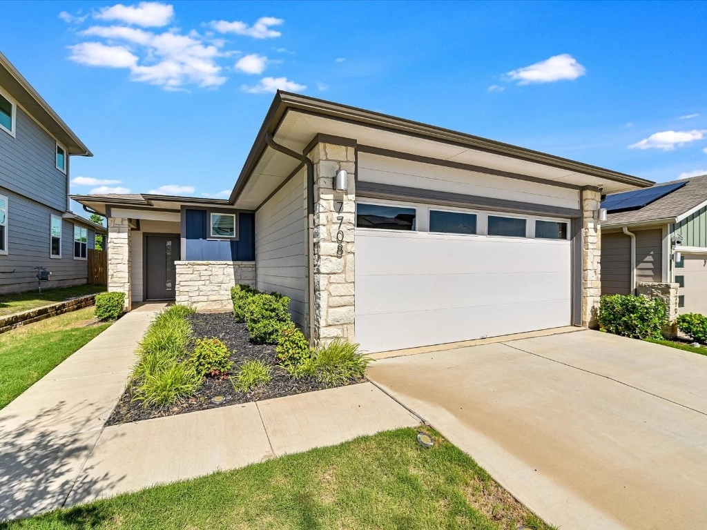 7708 Daves Lndg Dr  