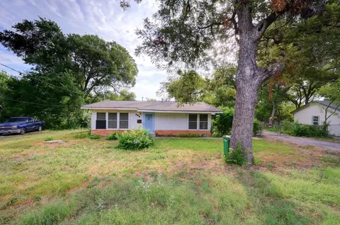 300 Pecan Dr, Austin, TX 78753