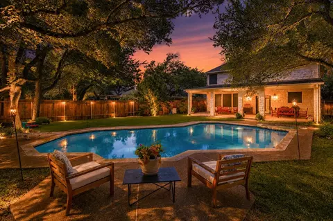 8501 Fulbright Ln, Austin, TX 78749