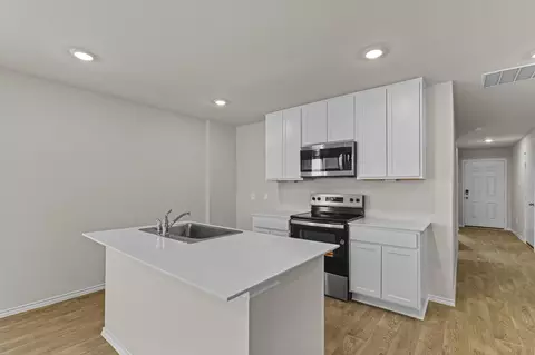 Kitchen - 2203 Loganberry Ln, Luling, TX 78648 photo 5 of 5