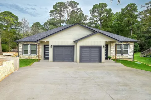 123 S Kanaio Dr, Bastrop, TX 78602