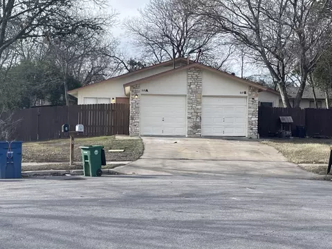 809 Plumpton Dr, Austin, TX 78745