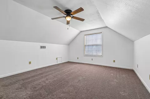 Bedroom - 122 Dodd Preston Rd, Elgin, TX 78621 photo 4 of 7
