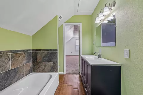 Bath - 122 Dodd Preston Rd, Elgin, TX 78621 photo 3 of 3