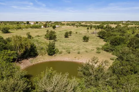 625 Callihan Rd, Luling, TX 78648 photo 21