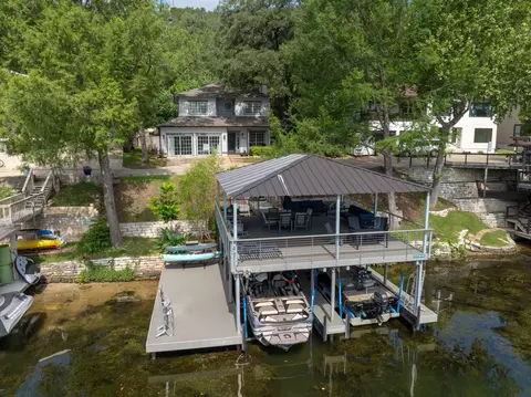 2303 Big Horn Dr, Austin, TX 78734