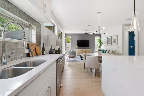 2710 Zaragosa St #A, Austin, TX 78702