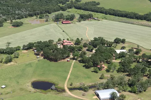 363 Paint Creek South Rd #A, Paige, TX 78659