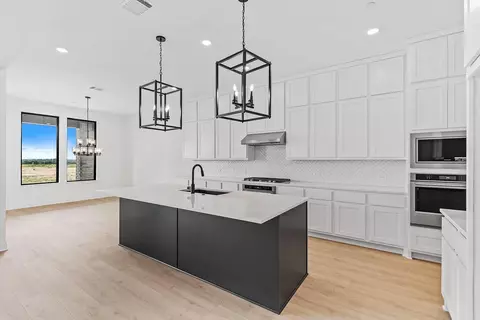 Kitchen - 2992 Heritage Heights Rd, Leander, TX 78641 photo 2 of 2
