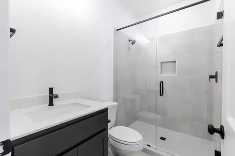Bath - 2992 Heritage Heights Rd, Leander, TX 78641 photo 4 of 6