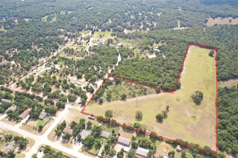 446 Las Lomas Dr, Elgin, TX 78621 photo 7