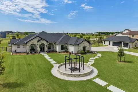 173 Via Lago, Belton, TX 76513