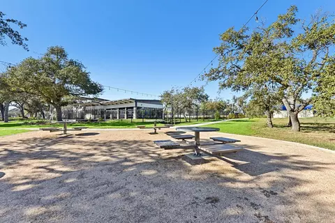 217 Firefox Way, Jarrell, TX 76537 photo 5