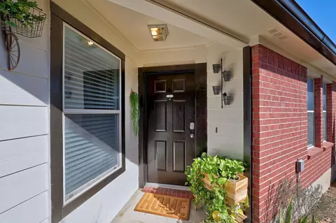 3613 Bach Dr, Pflugerville, TX 78660