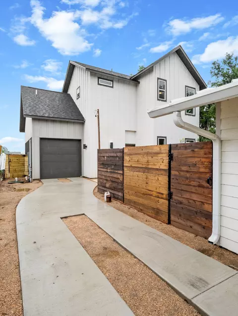 1165 Nickols Ave #2, Austin, TX 78721