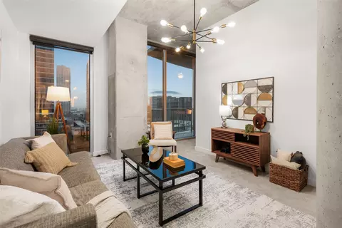 360 Nueces St #1112, Austin, TX 78701