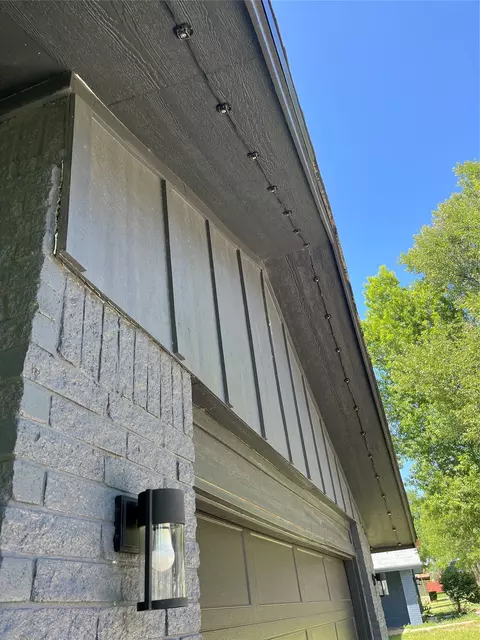 Exterior - 322 Mcclendon Dr, Elgin, TX 78621 photo 2 of 10