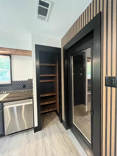 Other - 322 Mcclendon Dr, Elgin, TX 78621 photo 5 of 9