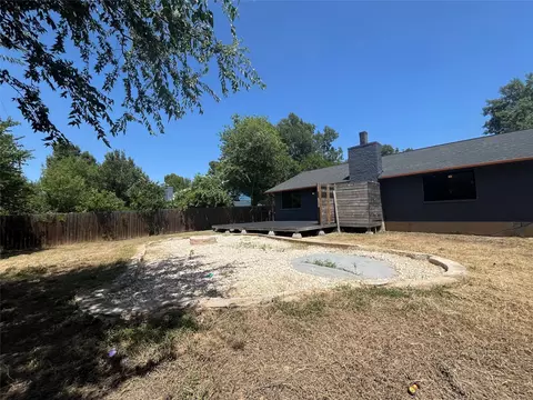 Exterior - 322 Mcclendon Dr, Elgin, TX 78621 photo 10 of 10