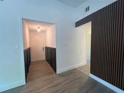 Entry Way - 322 Mcclendon Dr, Elgin, TX 78621 photo 1 of 3