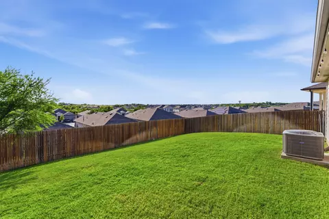 Exterior - 220 Apache Plum Dr, Kyle, TX 78640 photo 5 of 7