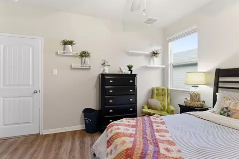 Bedroom - 220 Apache Plum Dr, Kyle, TX 78640 photo 4 of 6