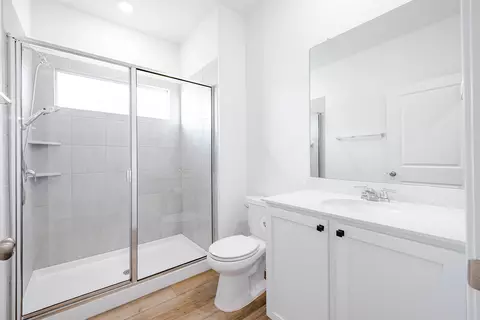 Bath - 1909 Four Waters Loop, Georgetown, TX 78628 photo 4 of 4