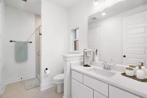 Bath - 6220 Sontag Dr, Austin, TX 78738 photo 3 of 7