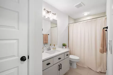 Bath - 6220 Sontag Dr, Austin, TX 78738 photo 4 of 7