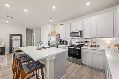 Kitchen - 237 Little Green Trl, Jarrell, TX 76537 photo 2 of 3