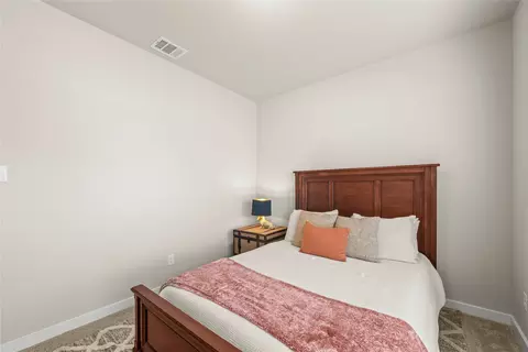Bedroom - 237 Little Green Trl, Jarrell, TX 76537 photo 4 of 6