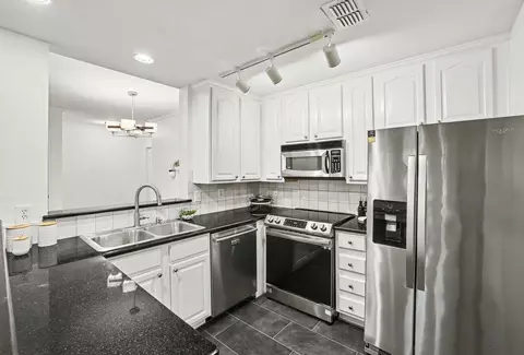 9525 N Capital Of Tx Hwy #636, Austin, TX 78759