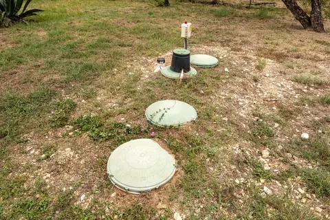310 Union Hill Rd, Luling, TX 78648 photo 10
