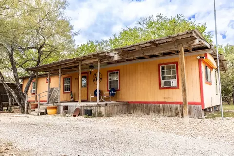 310 Union Hill Rd, Luling, TX 78648 photo 5
