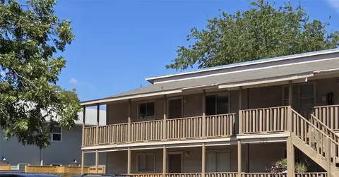 203 S Mitchell St #4, San Marcos, TX 78666