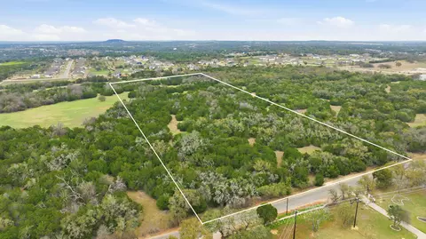 750 County Road 207, Liberty Hill, TX 78642