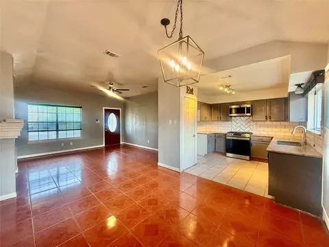 Living - 305 Maple Ln, Elgin, TX 78621 photo 1 of 2