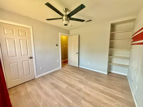 Bedroom - 305 Maple Ln, Elgin, TX 78621 photo 1 of 5