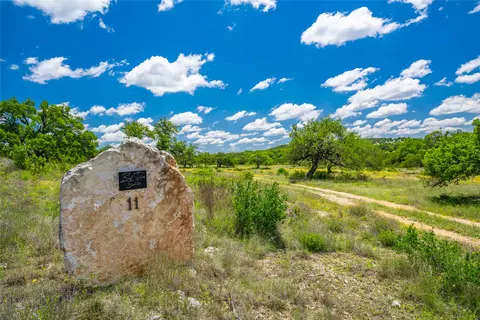 262 Cuesta Pass, Driftwood, TX 78619
