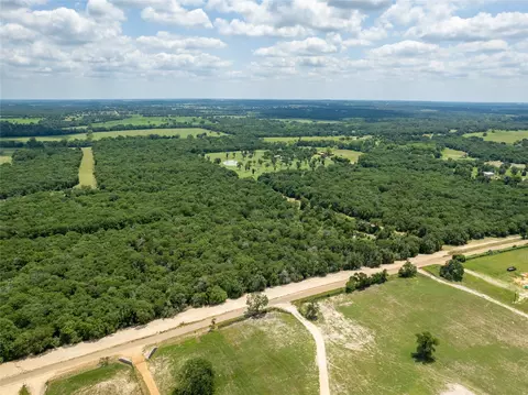 387 Cr 238 A, Cameron, TX 76520