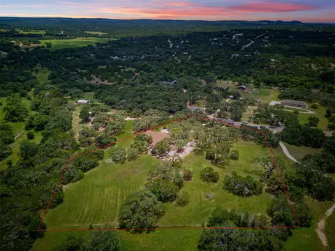 297 Carpers Trl, Fischer, TX 78623