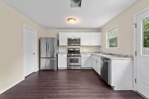 Kitchen - 172 Discovery, Kyle, TX 78640 photo 1 of 2