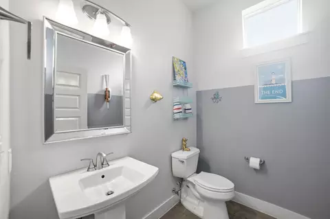 Bath - 3019 Lyons Rd, Austin, TX 78702 photo 2 of 4