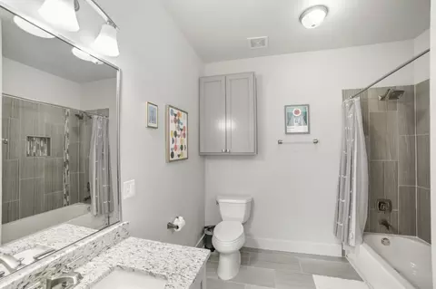 Bath - 3019 Lyons Rd, Austin, TX 78702 photo 4 of 4