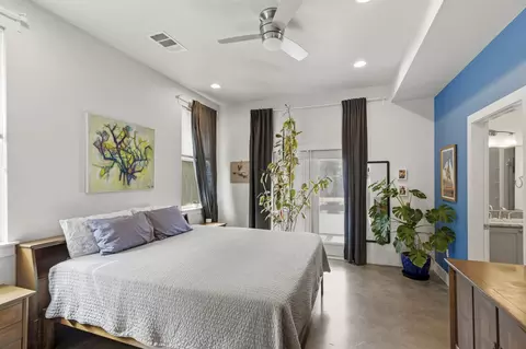 Bedroom - 3019 Lyons Rd, Austin, TX 78702 photo 1 of 4