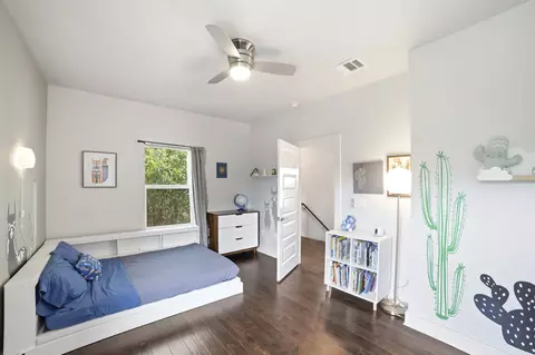 Bedroom - 3019 Lyons Rd, Austin, TX 78702 photo 3 of 4