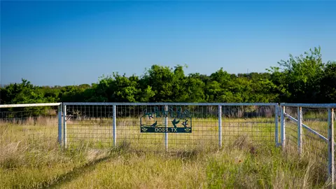3276 Link Rd, Doss, TX 78618 photo 2