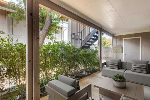 8621 Putnam Dr #A, Austin, TX 78757