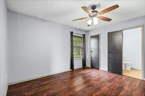 Bedroom - 650 W Austin Rd, Luling, TX 78648 photo 1 of 3