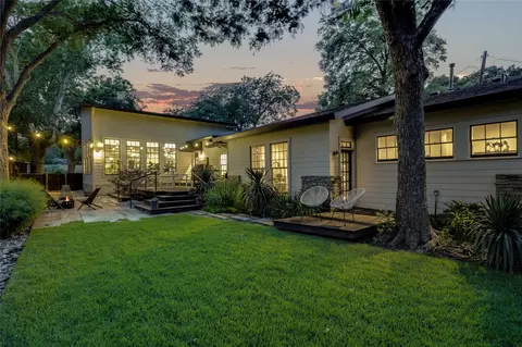 4705 Fairview Dr, Austin, TX 78731